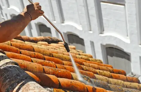 Nettoyage de toitures - Montferrand